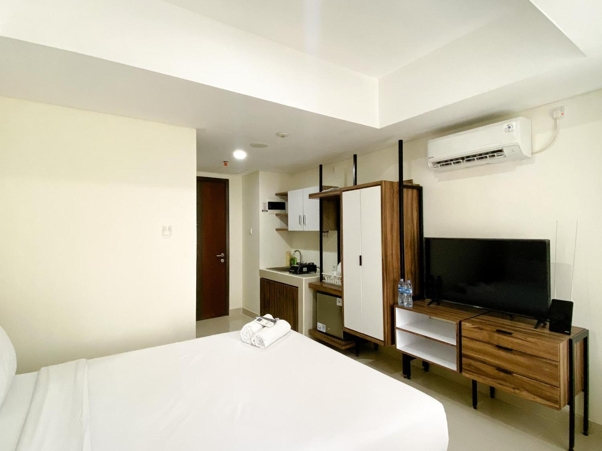 Homey And Cozy Stay Studio Room Pollux Chadstone Apartment By Travelio Cikarang Luaran gambar